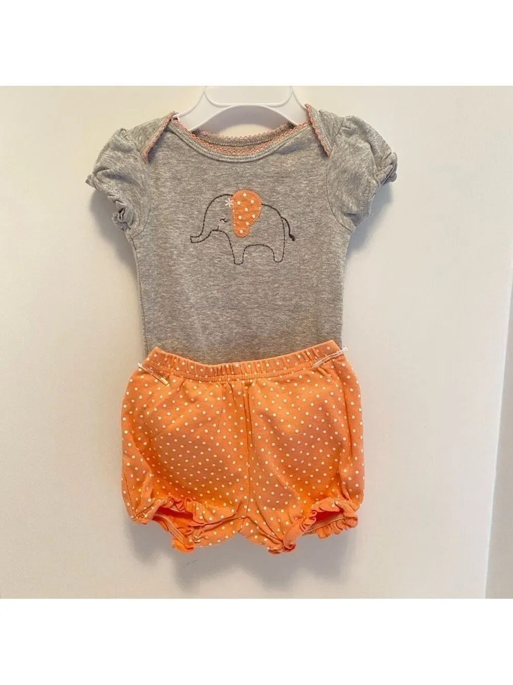 Carter's Baby Girls Top/ Bodysuit/ Bottoms/ Jacket 5 Piece Bundle Size 9 Months